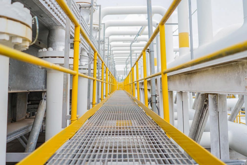 Gitterroste-nach-Mass-Schweisspressroste-Laufweg_Industrie.jpg
